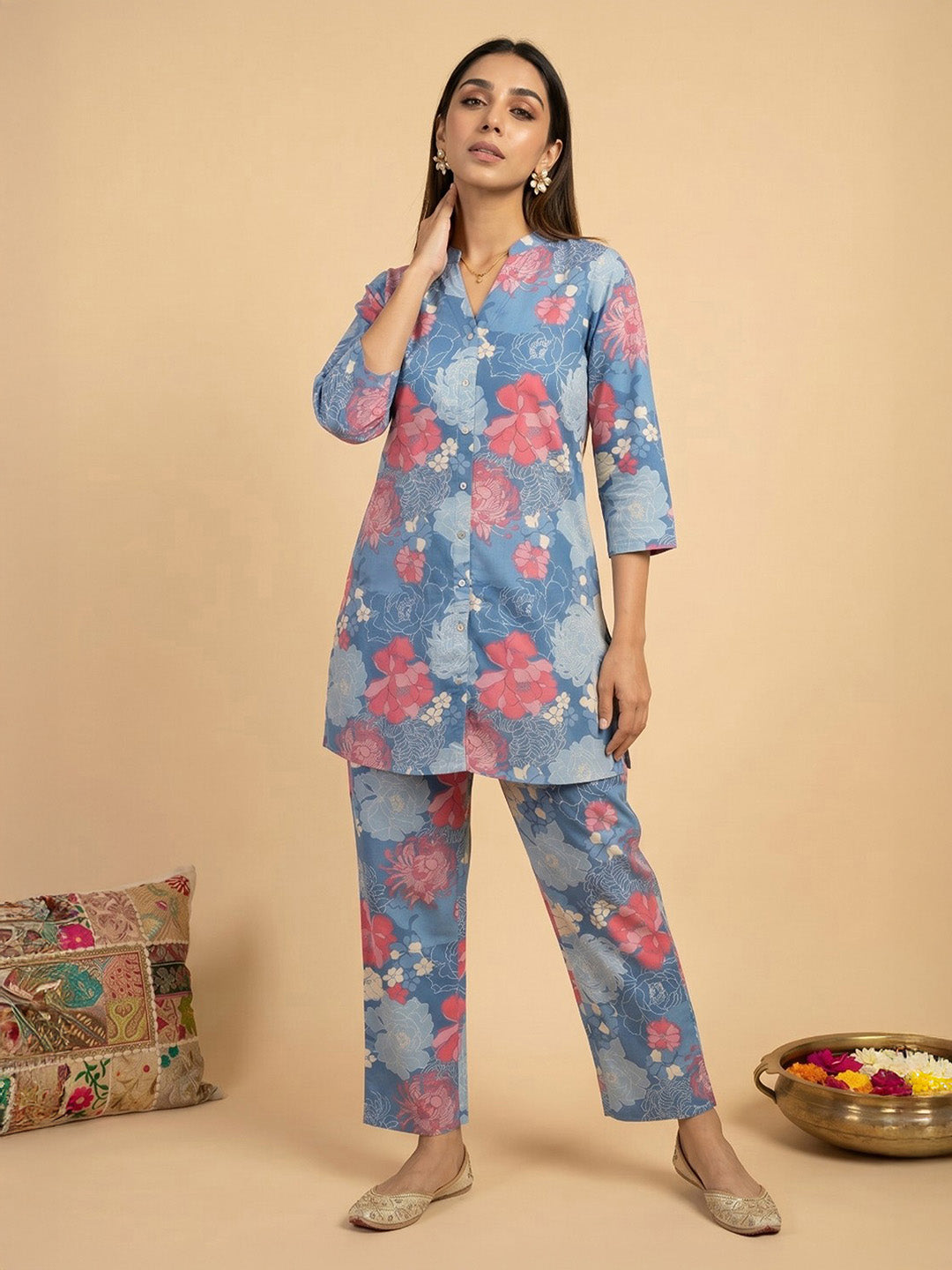 JAA26CD04601_1.jpg Blue Pure Cotton Floral Printed Straight Cord Set - Style 04601 - Image 1