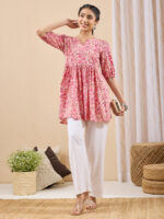 Pink Pure Cotton Floral Printed A-Line Short Kurti - Image 2