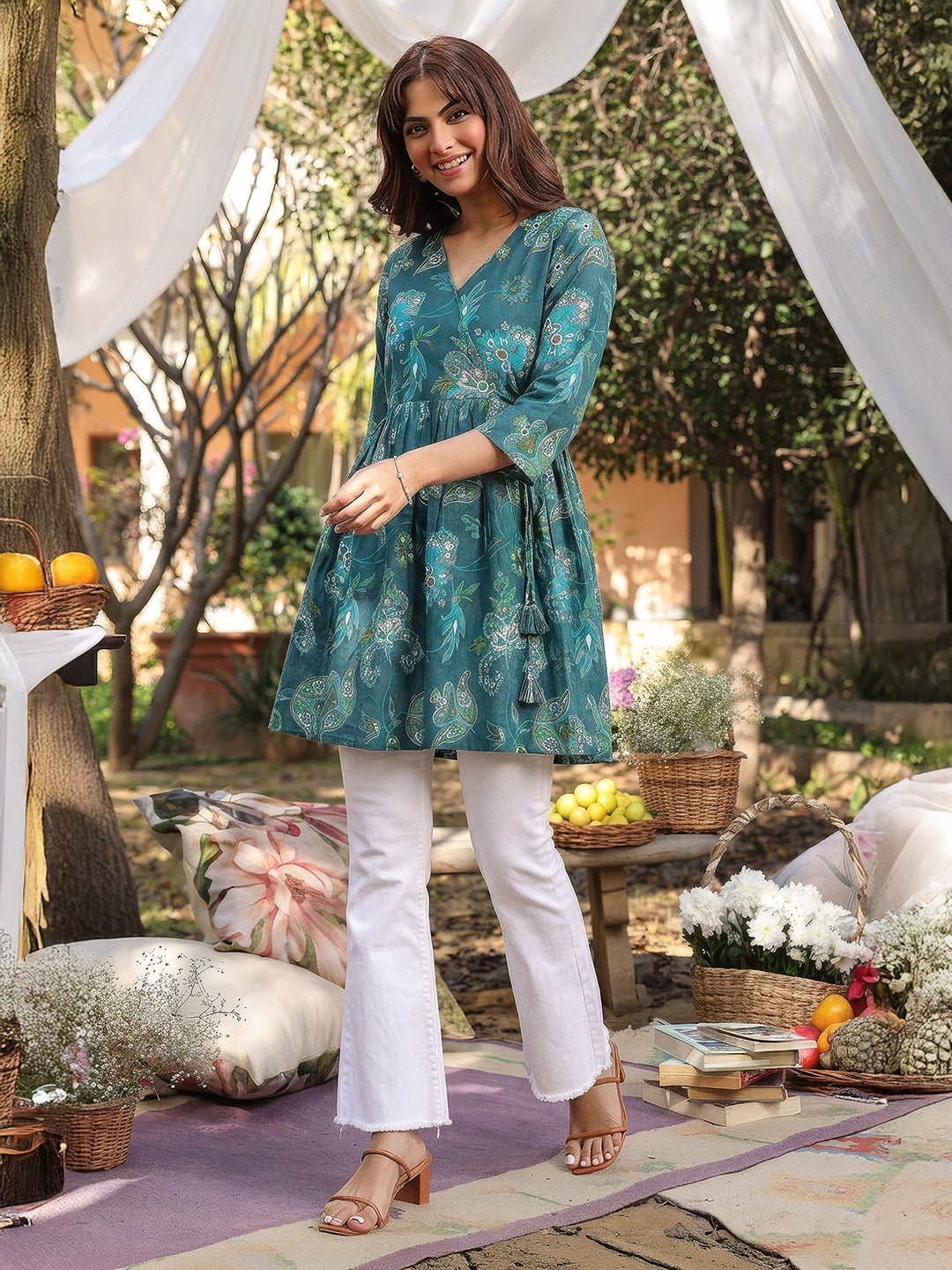 JAA26TU04618_1.jpg Teal Green Pure Cotton Paisley Printed Gathered Short Kurti - Image 1