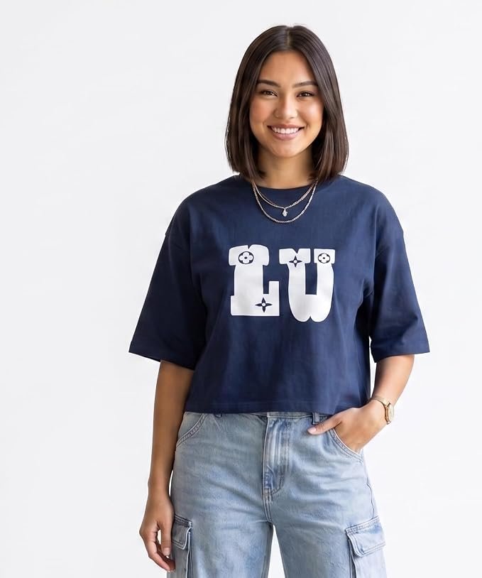 61M70fILB4L._SX679_.jpg Women's Graphic Print Crop T-Shirt - Image 1